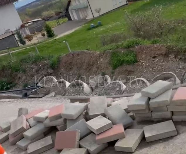 Rruga në Krushevë e shembur prej muajsh, banorët të revoltuar me gjendjen e saj