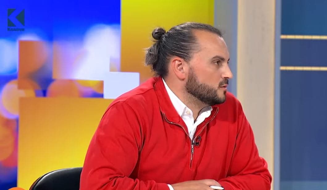 Zeqiri: Studentët e nisën pajtimin e gjaqeve si hapin e parë në rrugën drejt çlirimit (VIDEO)