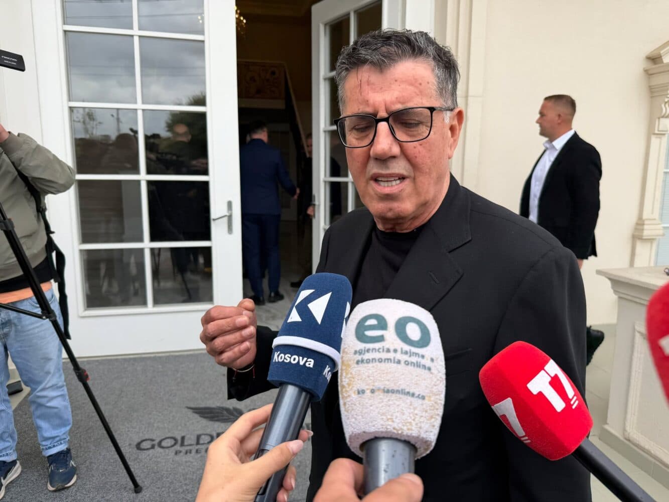 "Abdixhiku sot rinominohet për kryeministër", Haziri deklarohet para mbledhjes së Këshillit