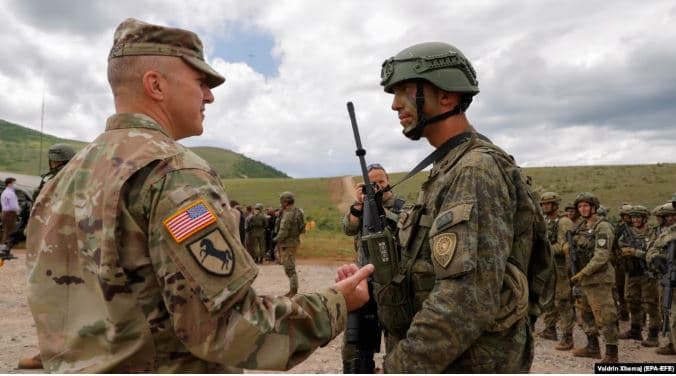 Rezoluta amerikane për Kosovën në NATO, Stradner: Sinjal i fortë politik