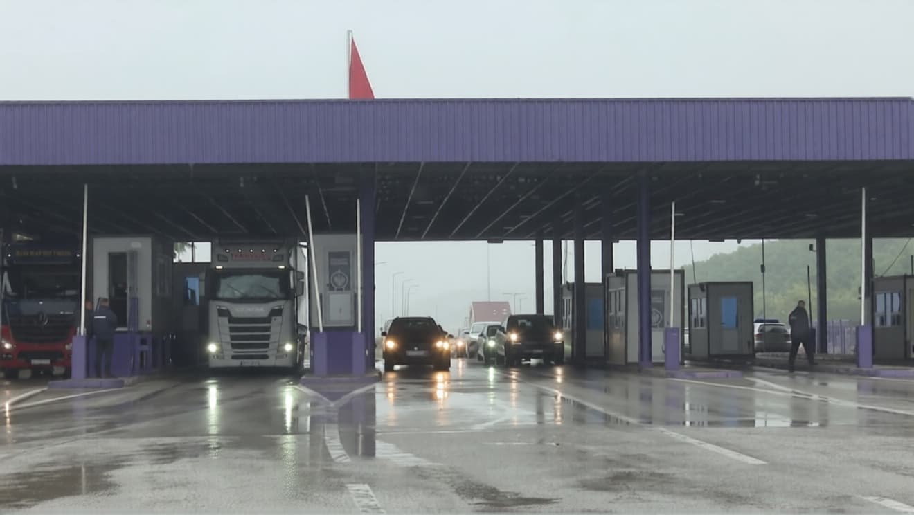 As moti me shi s’i ndali kosovarët që fundjavën ta kalojnë në bregdetin shqiptar