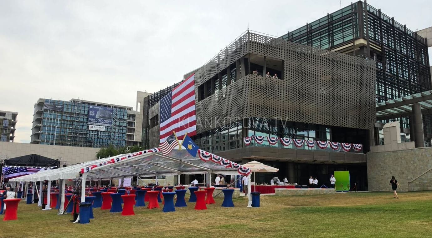 Ambasada amerikane gati për festën e 250-vjetorit të pavarësisë (VIDEO)