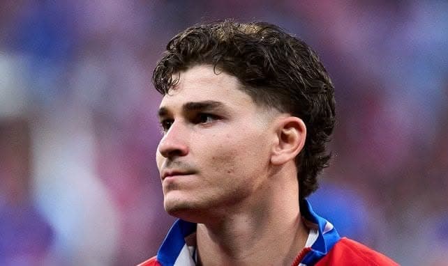 Barcelona pret një gjest nga Alvarez për të zhbllokuar transferimin