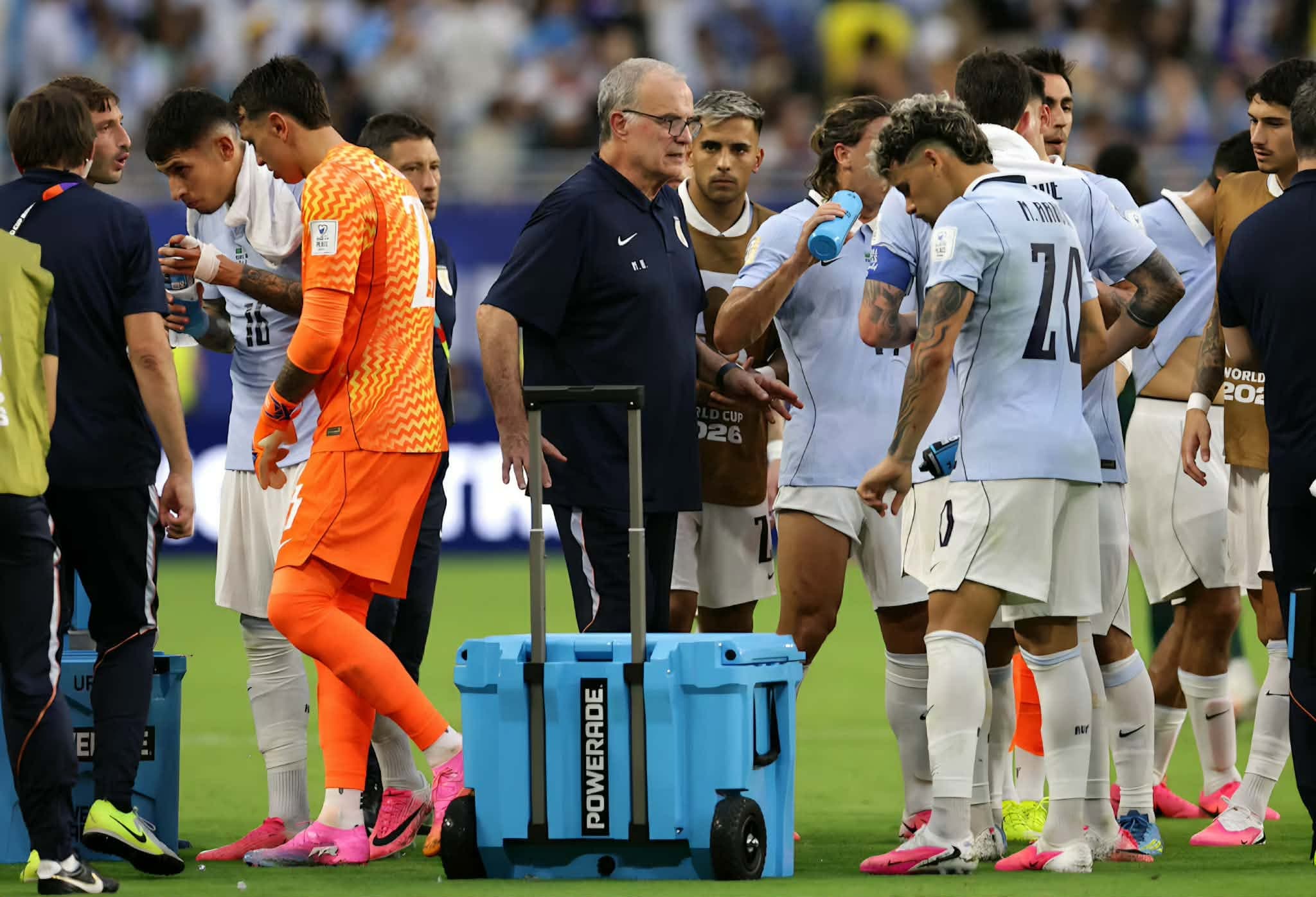 Bielsa shpërthen ndaj FIFA-s: Po e shkatërroni futbollin