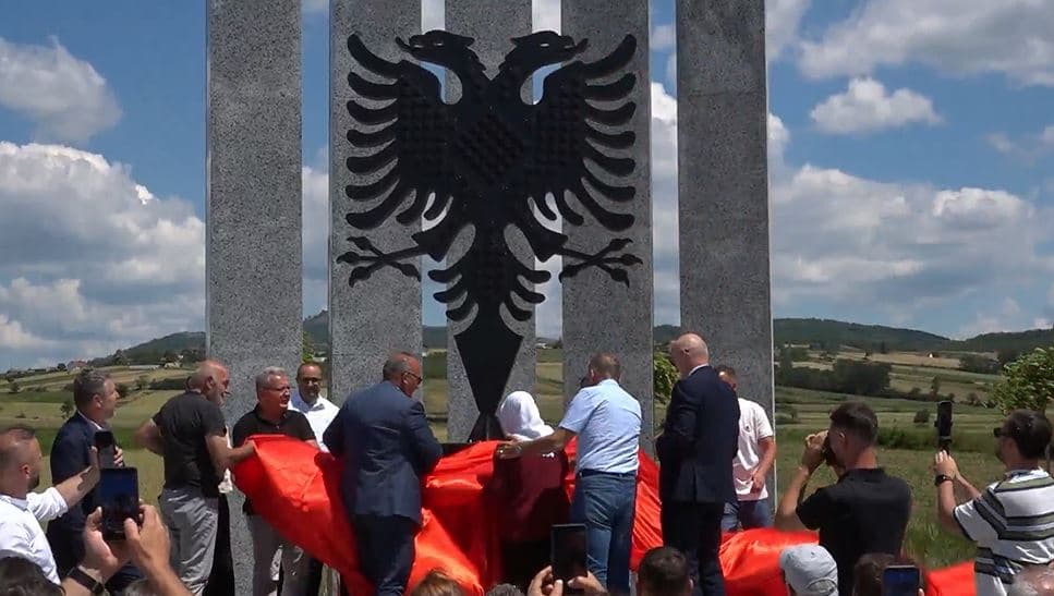 Çlirimi i Podujevës: Zbulohet shtatorja e dëshmorit Ali Ajeti (VIDEO)