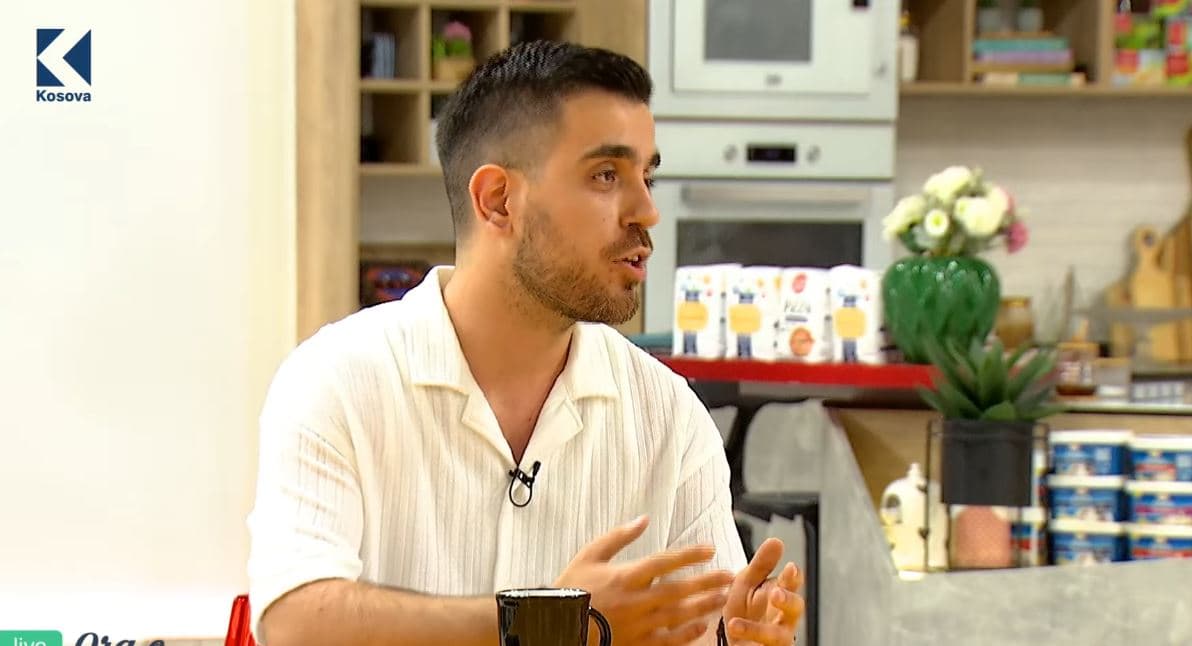 Gazetari Islami: Ekipet e vogla po i japin sharm Kampionatit Botëror (VIDEO)