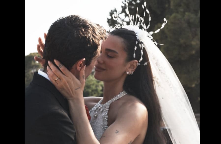 "Mr & Mrs" - Dua Lipa ndan pamje magjike nga dasma me Callum Turner në Itali