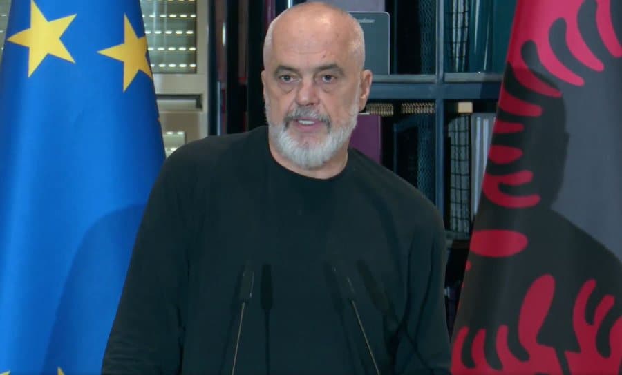 Shqipëria marrëveshje me kompaninë italiane, Rama: Garanton rezervat strategjike të naftës