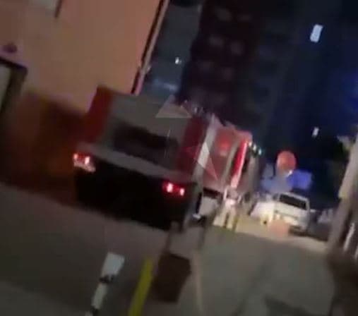Zjarri në një ndërtesë të Prishtinës: Banorët shpëtojnë pa lëndime