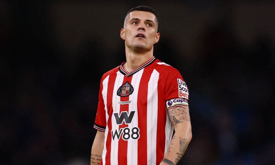 Sunderland refuzon ofertën e Chelseat: Granit Xhaka nuk është në shitje!
