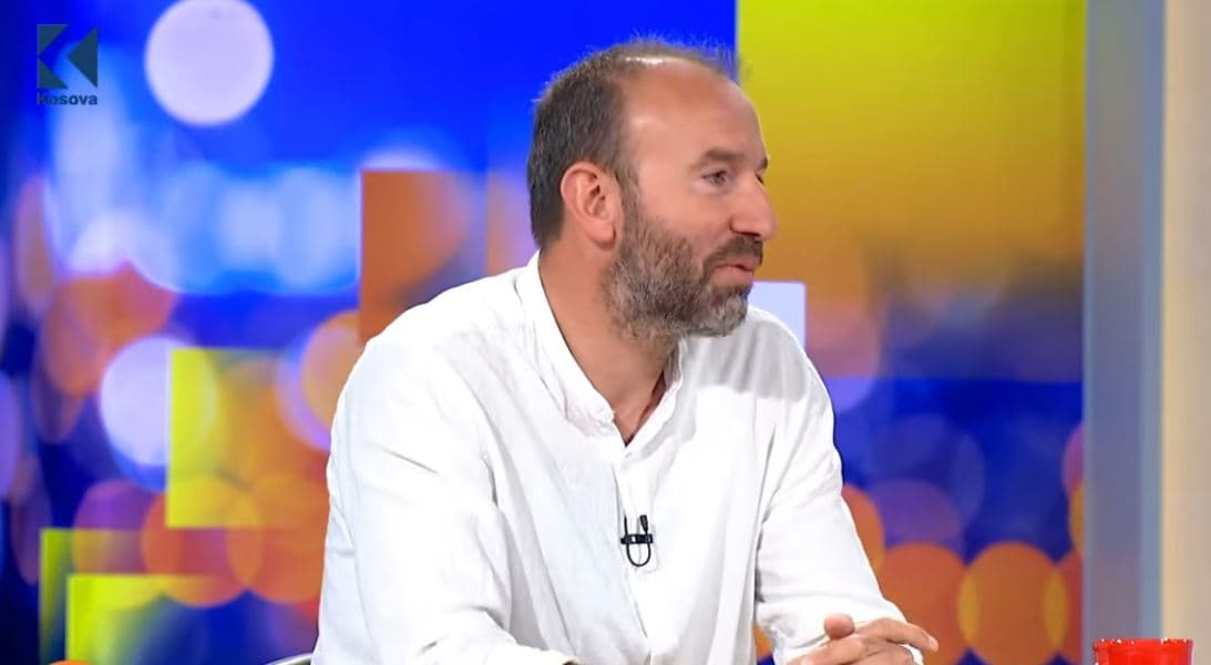 “N’ritëm të Prishtinës”, kryeqyteti shndërrohet në skenë të madhe të muzikës e kulturës (VIDEO) 