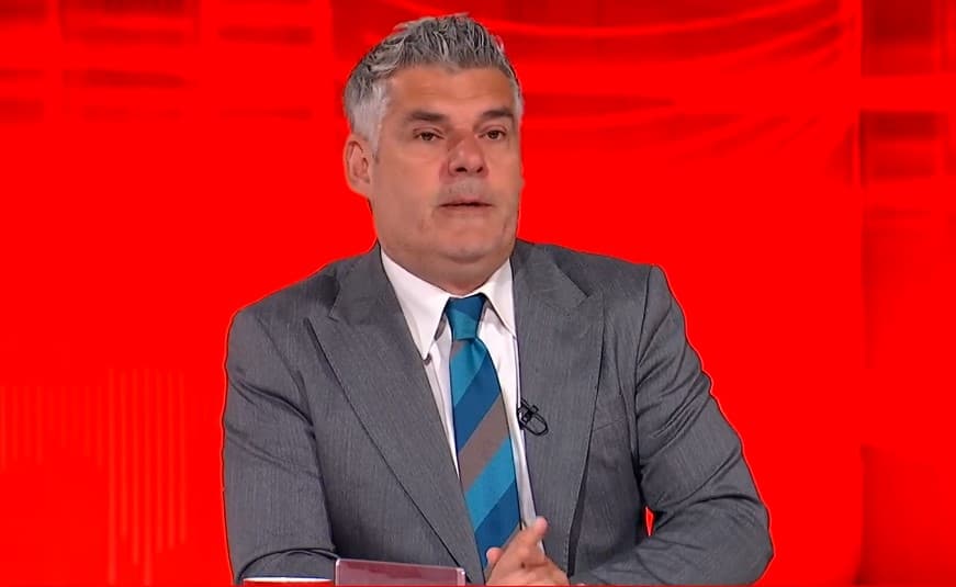 Kastrati nuk kursehet: Kabineti i Kurtit, analfabetë funksionalë (VIDEO)