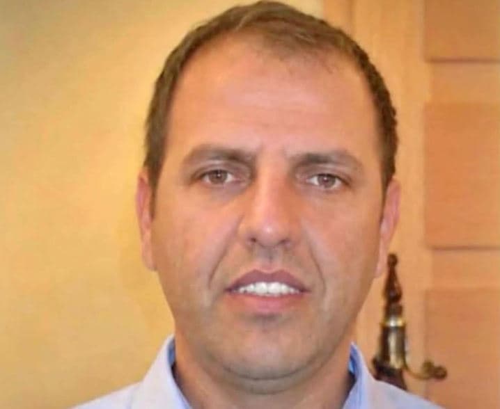 E dhimbshme: Ky është 46-vjeçari që u godit për vdekje nga vetura në Rrugën e Kombit