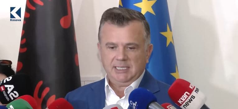 Balla: Protesta në Shqipëri, rezultat i ndërhyrjeve të huaja (VIDEO)
