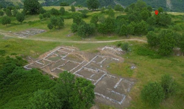 “Qyteti shqiptar që lindi nga dashuria dhe u shua nga urrejtja”