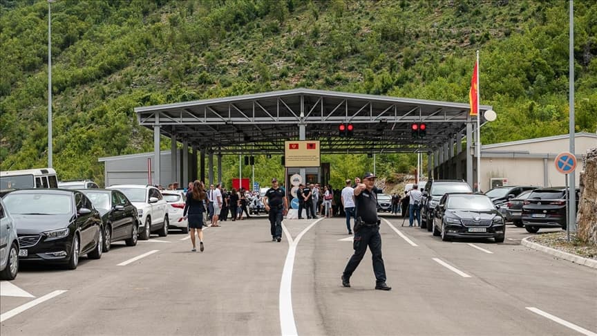Tentoi t'i korruptojë policët me 30 euro, arrestohet shtetasi serb në kufi