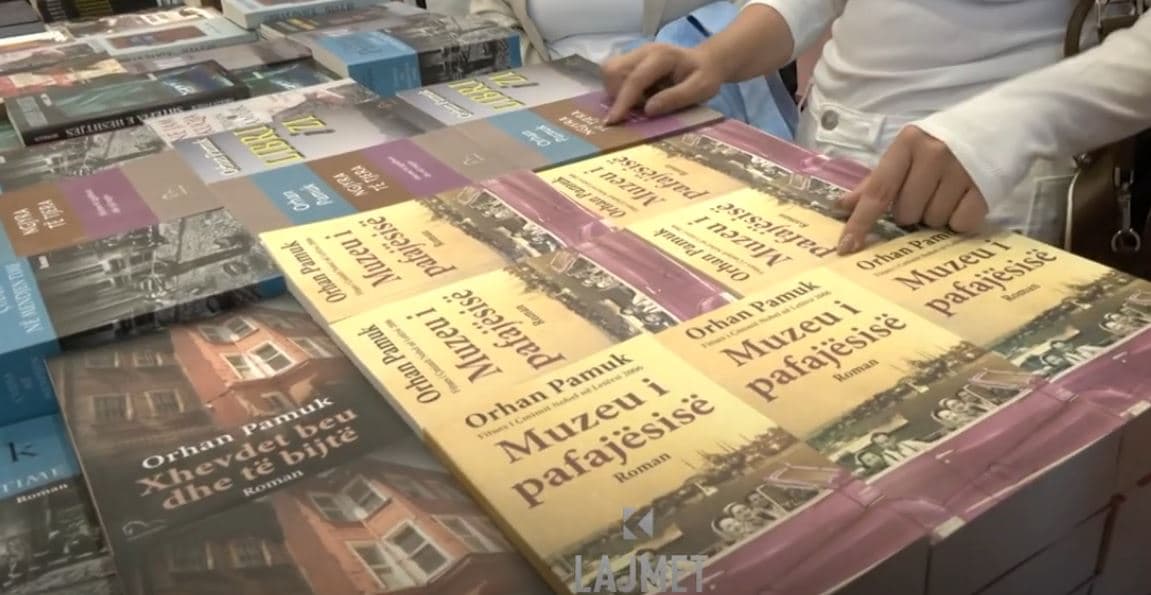 Preferencat për librin - Haxhiu me shije ligji, Rama “meditues” (VIDEO)