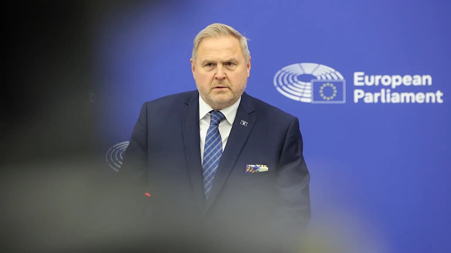 Terras, partive politike: Nxirreni Kosovën nga kriza, gjeni emërues të përbashkët (VIDEO)