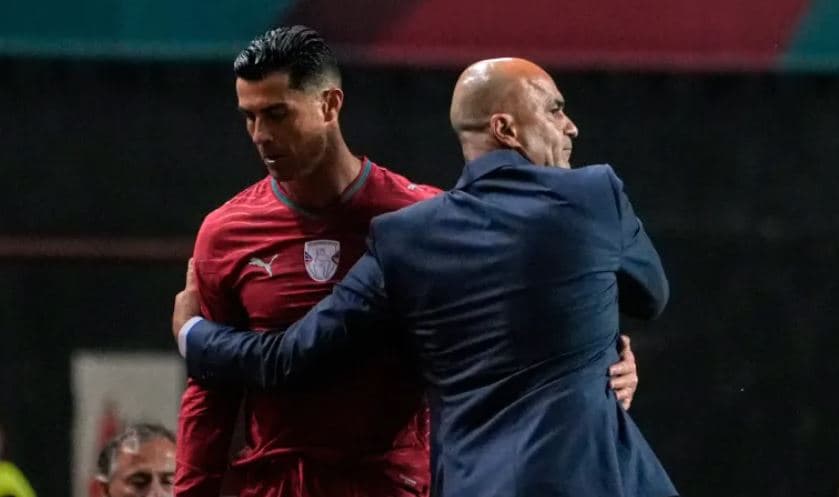 Selektori portugez mbron Ronaldon pas kritikave: “Është shembull dhe lider i Portugalisë”