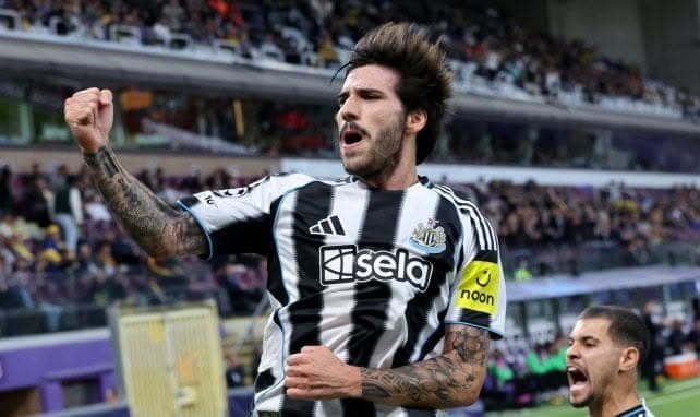 Gjigantët e Premier League në garë për Tonalin