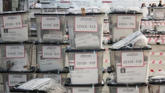 Pretendime për mungesë e parregullsi me vota, pesë ankesa dorëzohen në PZAP