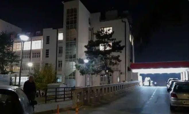 Aksidenti në rrugën Mitrovicë-Prishtinë, kjo është gjendja e të lënduarve