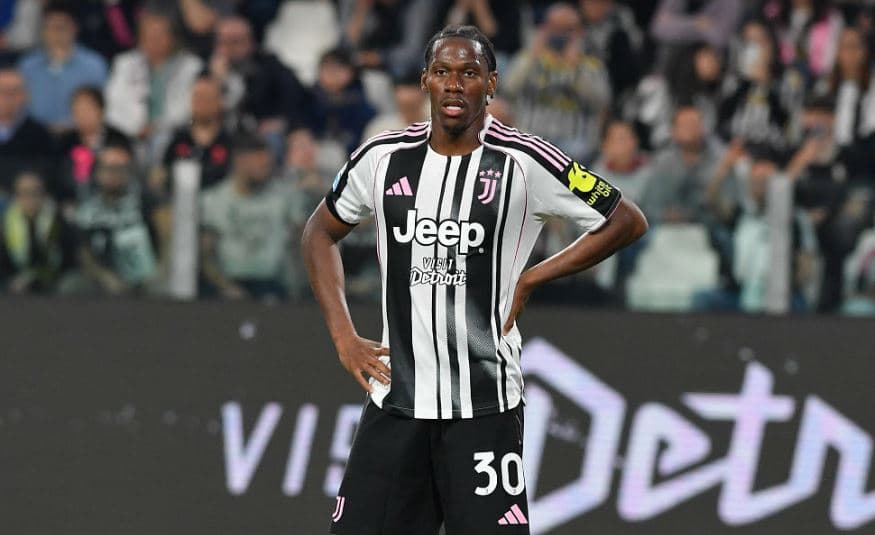 Jonathan David mbetet te Juventusi, paga e lartë pengon largimin