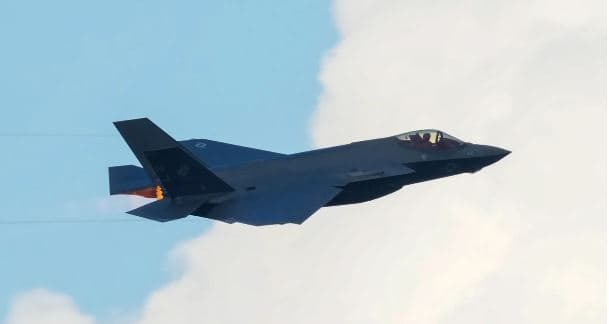 Trump pritet t’i tregojë Turqisë se është gati të rivendosë aksesin në avionët F-35
