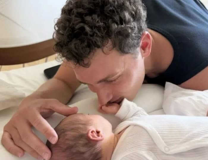 Benjamin Pavard me nusen nga Kosova bëhen prindër për herë të parë