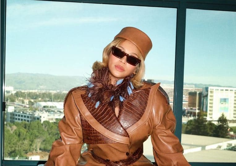 Beyonce surprizon fansat me një këngë të re pas dy vitesh