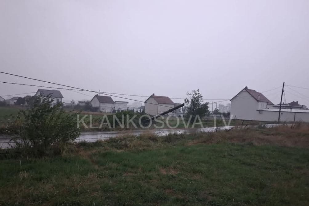 Tri ditë me tela të rrymës në tokë, banorët e Kabashit kërkojnë ndërhyrje