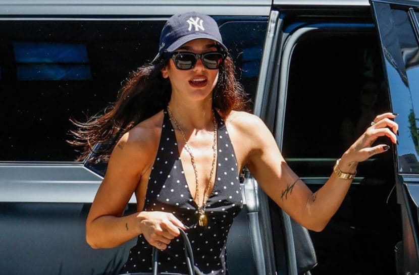 Dua Lipa fotografohet në New York, tërheq vëmendjen me çantën 25,000 euroshe