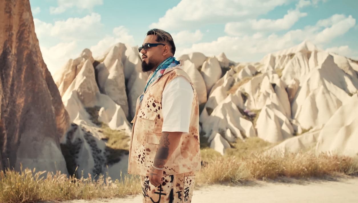Emra Brah vjen me ritme të reja përmes këngës "Shimae" (VIDEO)