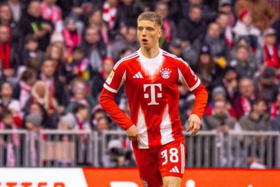 Erblin Osmani firmos kontratën e parë profesionale me Bayern