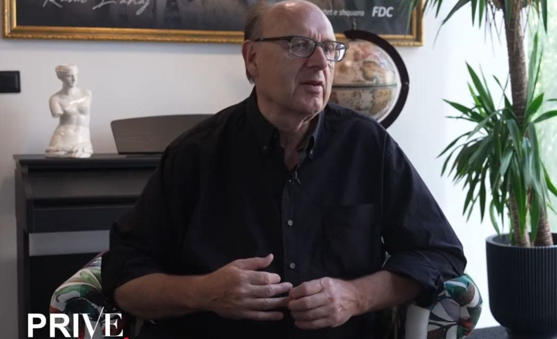Fadil Berisha vjen me ekspozitë në Prishtinë, zbulon çka i tha Donald Trump (VIDEO)