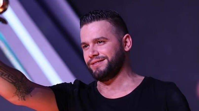 Flori rikthehet me album të ri në vjeshtë, në horizont edhe bashkëpunimi me Elvanën (VIDEO)