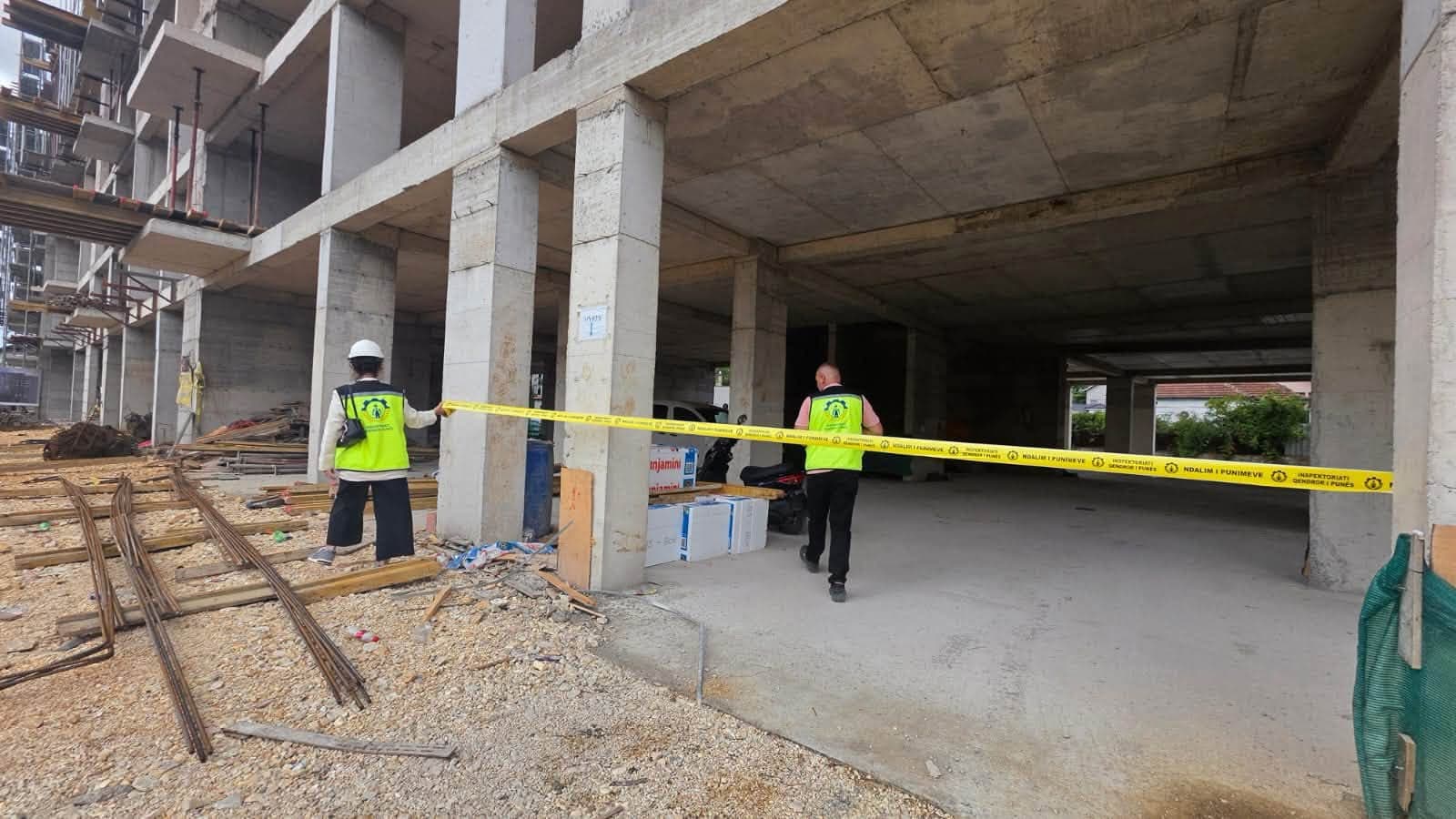 Mungesa e masave të sigurisë dhe shëndetit në punë, ndalohen punimet në 6 kantiere ndërtimi