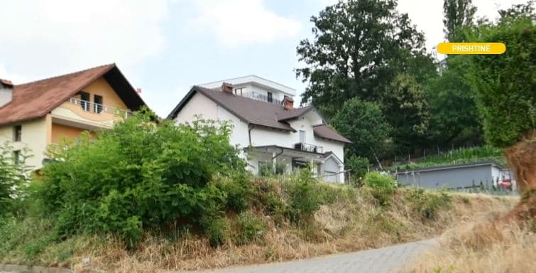 Fshati Vraniq me halle të ndryshme: Kërkojnë ndërhyrje në infrastrukturë! (VIDEO)