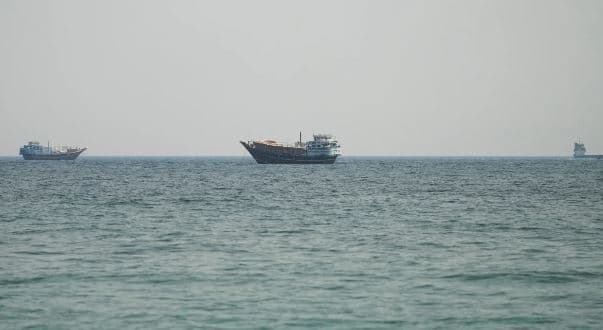 Irani insiston se "kalimi përmes Ngushticës së Hormuzit nuk është i mundur"