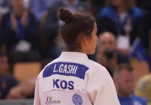 Laurinë Gashi shkëlqen në Hungari, fiton medaljen e bronztë në Kupën Evropiane