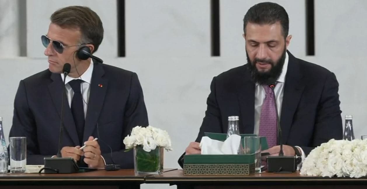 Vizita në Siri: Macron thotë se nuk e dëgjoi shpërthimin në Damask