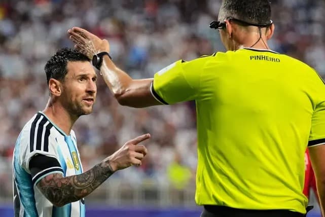 Messi i ashpër me referin: "Fol siç duhet... mos trego mungesë respekti ndaj meje"