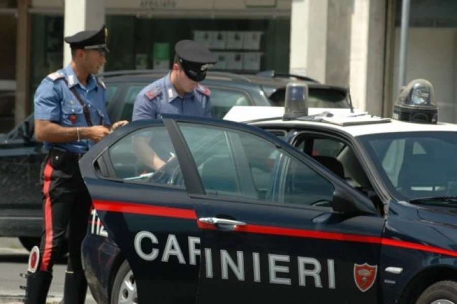 Dyshohet se e dhunoi një 18-vjeçare gjermane, i riu shqiptar vihet nën hetim në Itali