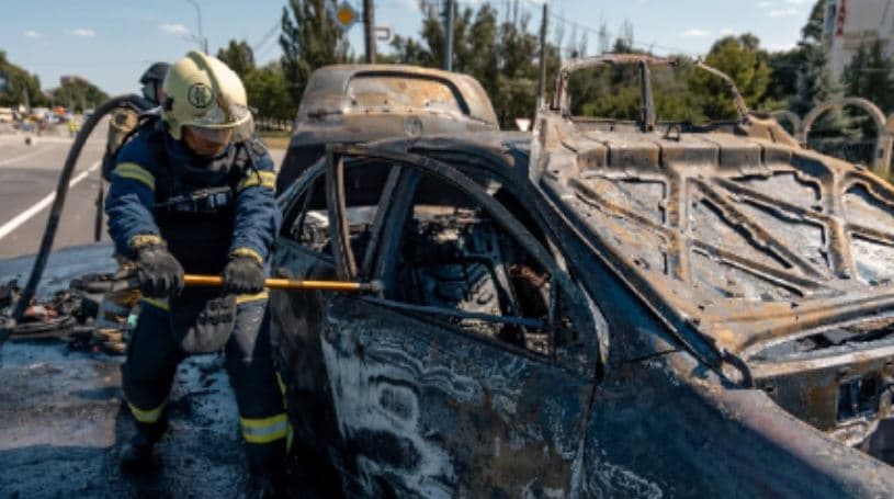 Një 54-vjeçar u vra dhe 20 persona të tjerë u plagosën në një sulm rus në Kharkiv