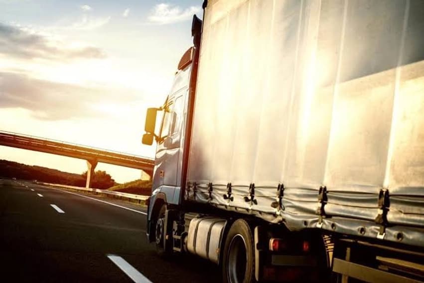 Nesër s'do të ketë kufizim të qarkullimit për automjetet e transportit mbi 20 tonë