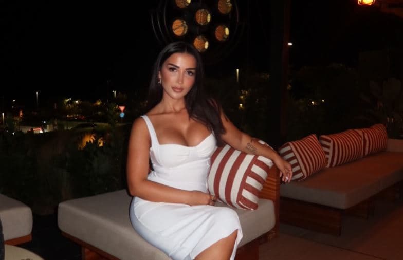 Elegancë dhe stil, Xheneta Fetahu mahnit ndjekësit me paraqitjen e fundit
