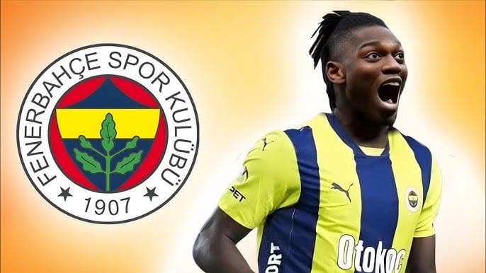 Fenerbahçe dhe Milani takohen për Leaon, kuqezinjtë duan shitjen e tij