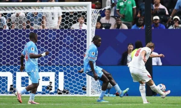 Kane e çon Anglinë në 1/8-ten e finales