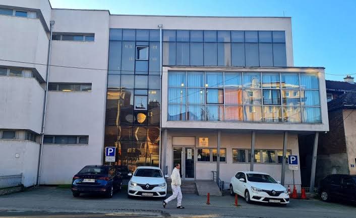Pagesa për rrugë që s’u ndërtuan, aktakuzë ndaj zyrtarëve të Suharekës dhe 2 pronarëve të kompanive
