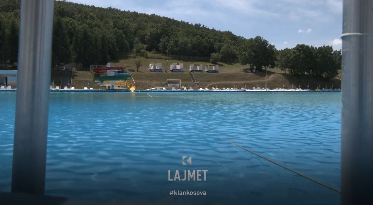 Pishina e Gërmisë: Hapet e mbyllet, dyshime për ujin e papastër (VIDEO)